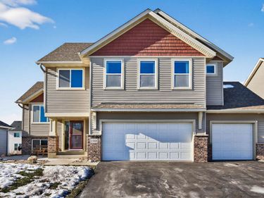 1006 Mallard Avenue, Jordan, MN 55352