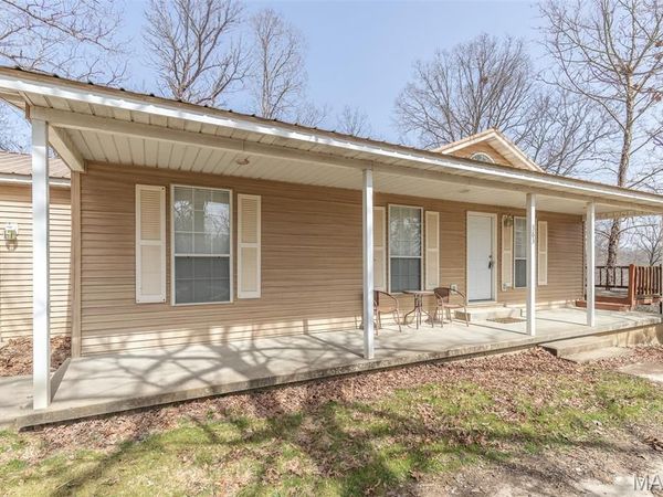 383 Red Robin , Poplar Bluff, MO 63901
