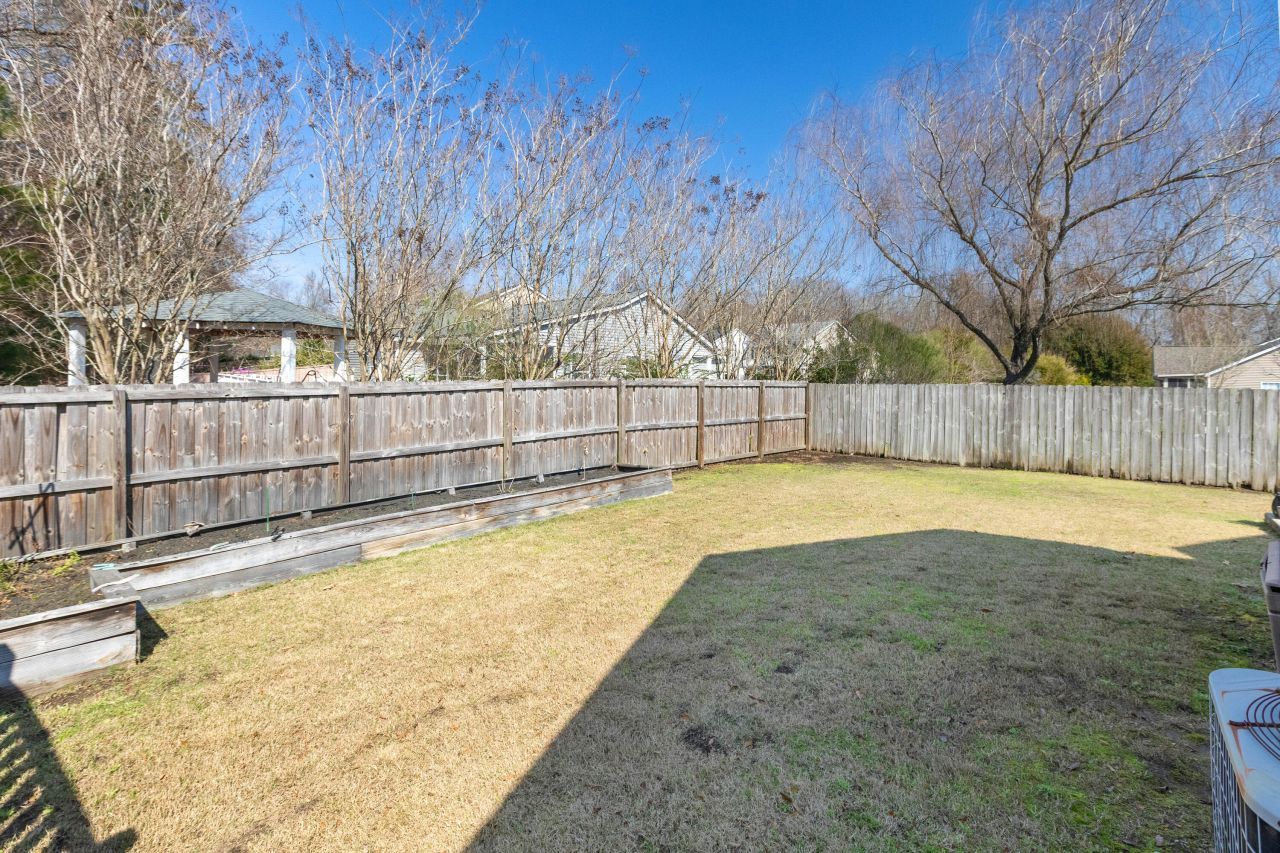 534 Beverly Drive Photo 36