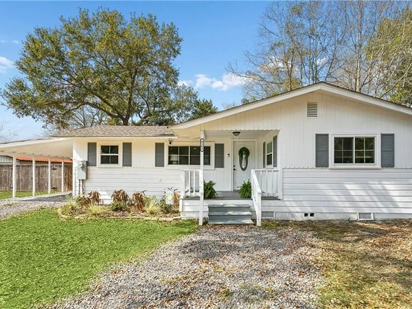 4162 DAUPHINE Street, Slidell, LA 70458