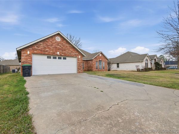 2045 Aspen , Tahlequah, OK 74464