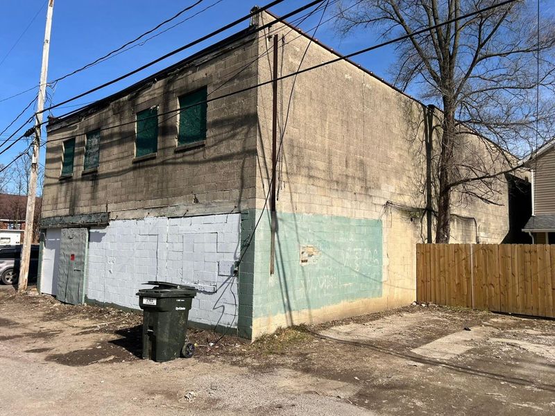 2165 Cleveland Avenue , Columbus, OH 43211 Photo 6