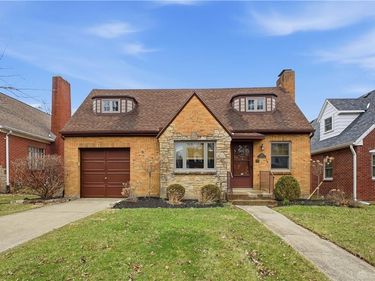 235 Claranna Avenue, Oakwood, OH 45419