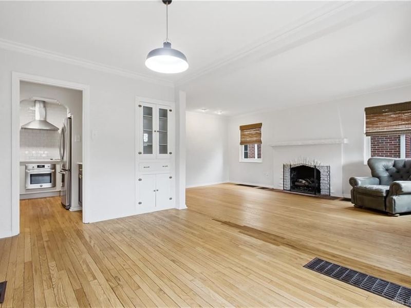 235 Claranna Avenue, Oakwood, OH 45419 Photo 10