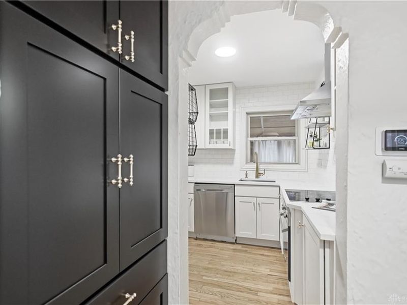 235 Claranna Avenue, Oakwood, OH 45419 Photo 11