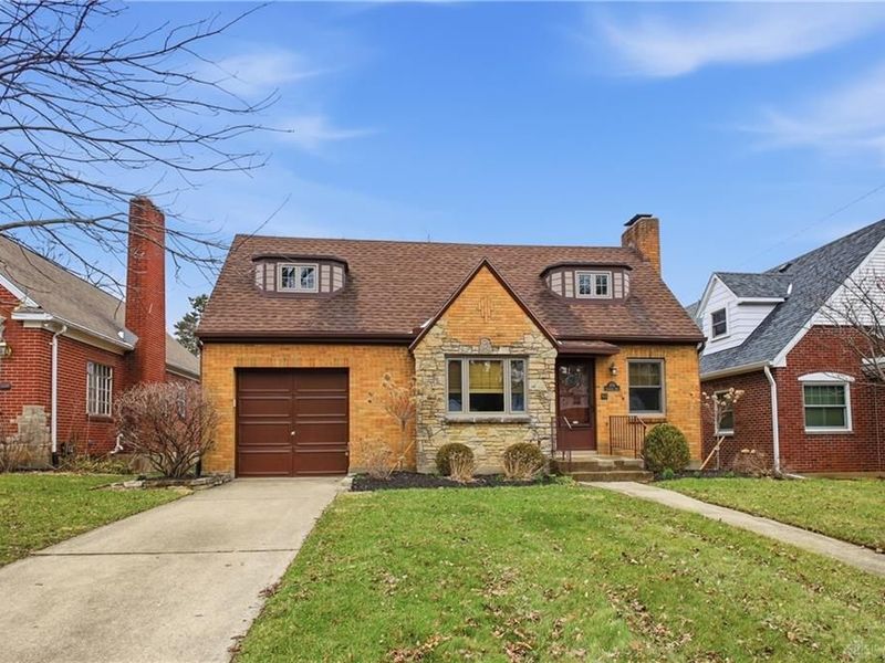 235 Claranna Avenue, Oakwood, OH 45419 Photo 3