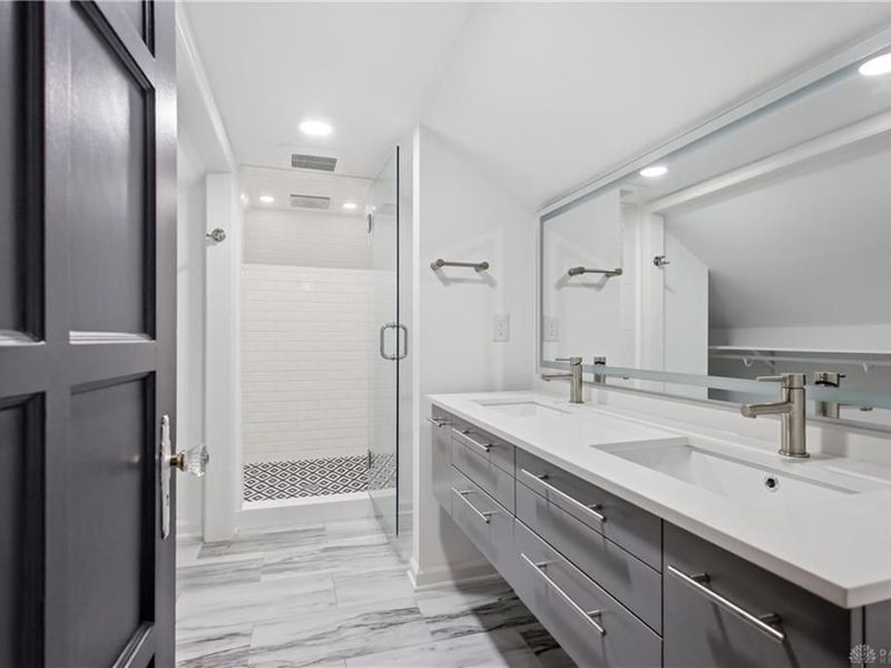 235 Claranna Avenue, Oakwood, OH 45419 Photo 32