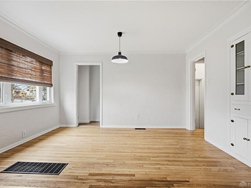 235 Claranna Avenue, Oakwood, OH 45419 Photo 8