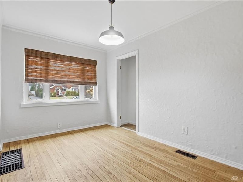 235 Claranna Avenue, Oakwood, OH 45419 Photo 9