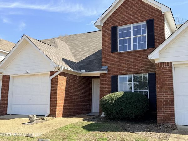 426 Woodlake Lane, Brandon, MS 39047