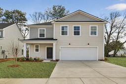 443 Cadbury Loop photo 4