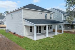 443 Cadbury Loop photo 4