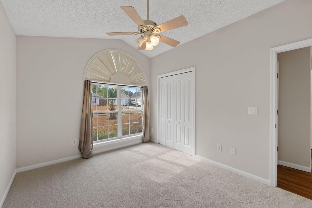 327 Savannah River Drive Photo 14