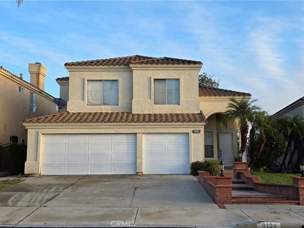 9124 Camphor Tree Court, Corona, CA 92883