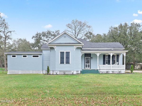 101 Argus Street , Milton, LA 70558