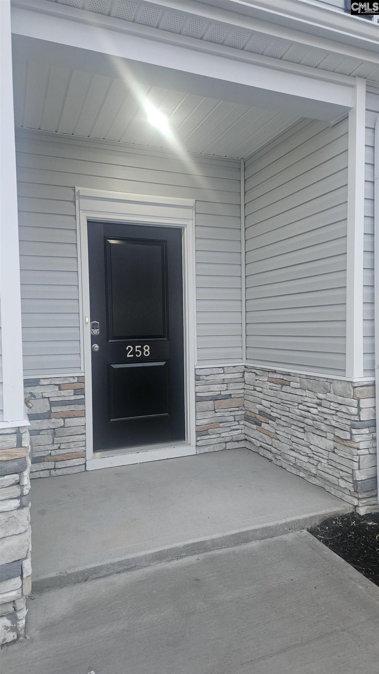 268 Sunny Hill Drive  Photo 6