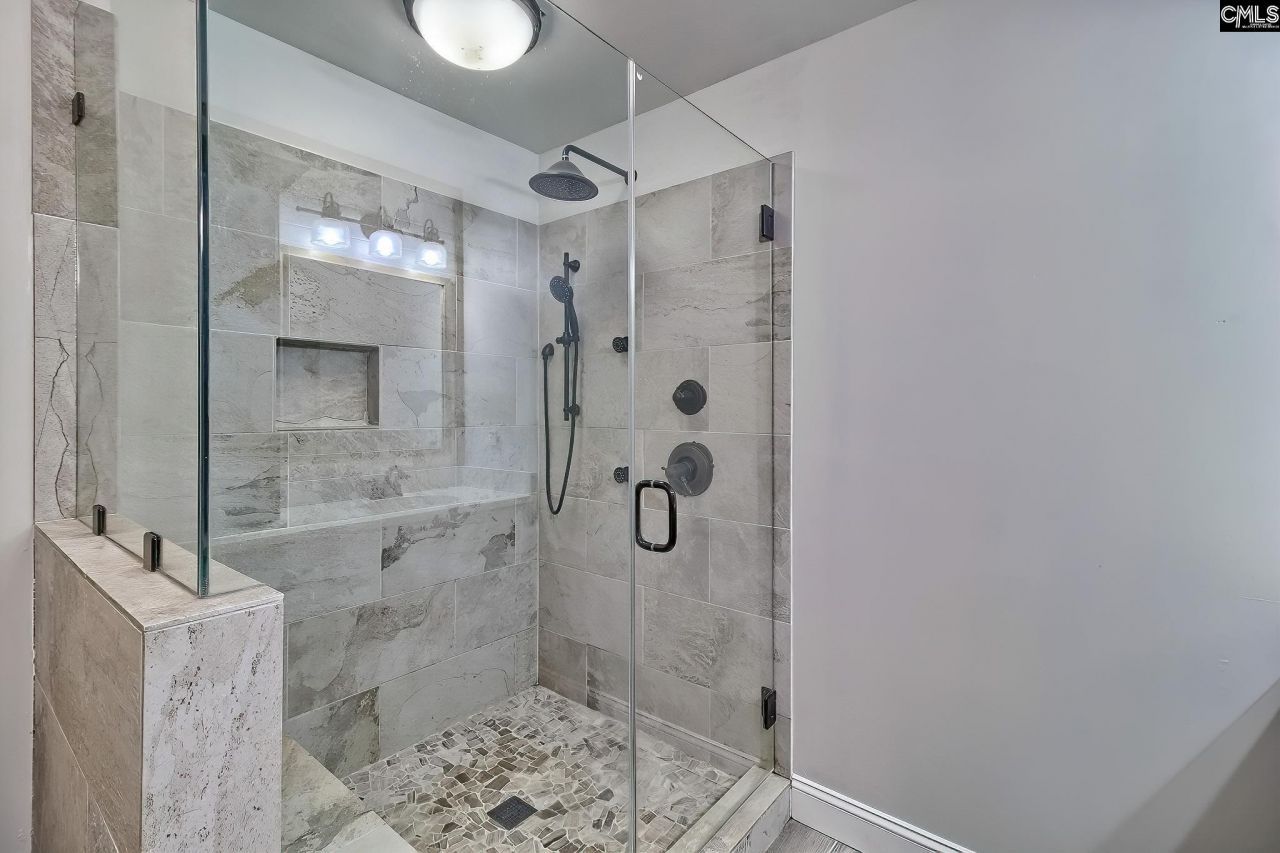 898 Smallwood Road  Photo 17