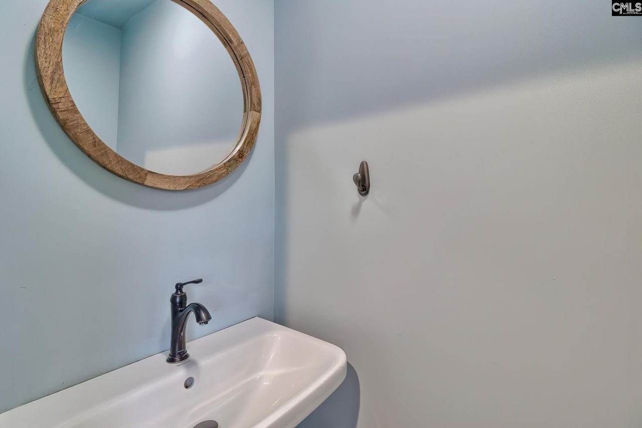 898 Smallwood Road  Photo 25