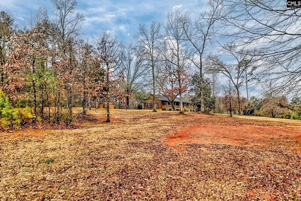 898 Smallwood Road  Photo 4