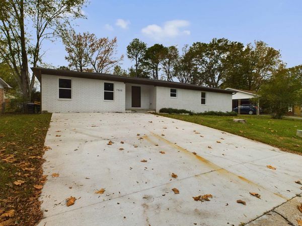 7808 McDaniel Drive, Little Rock, AR 72209