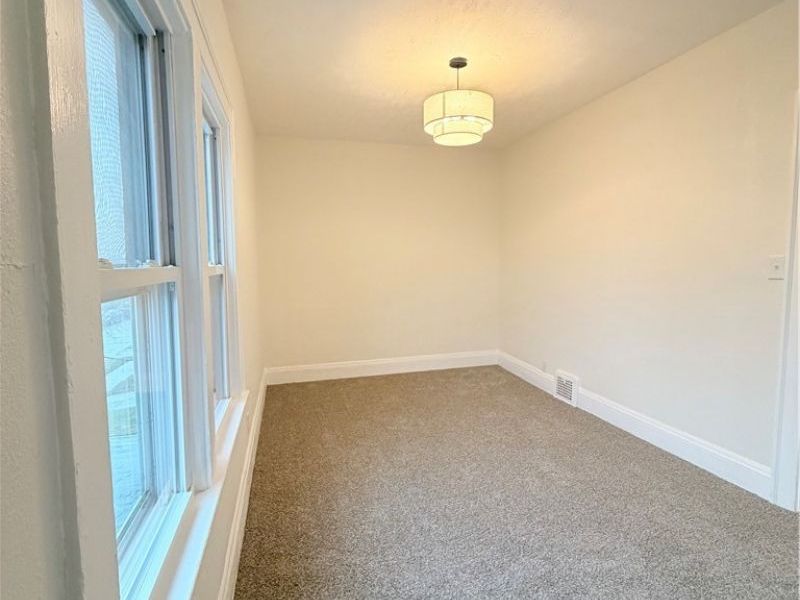 3043 W 111th Street, Cleveland, OH 44111 Photo 18