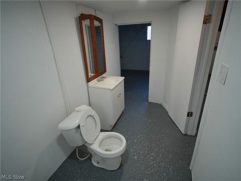 3043 W 111th Street, Cleveland, OH 44111 Photo 24