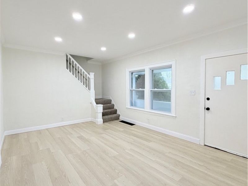 3043 W 111th Street, Cleveland, OH 44111 Photo 4