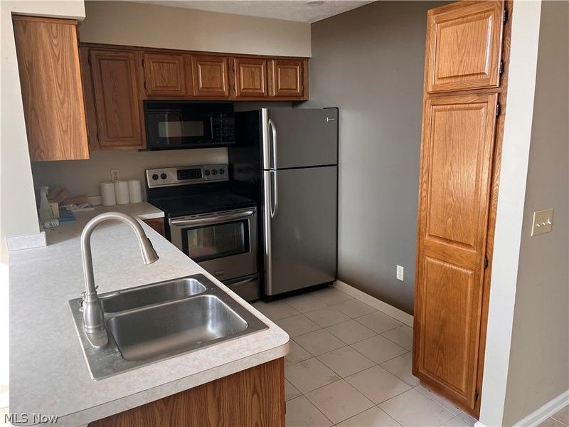 1000 2nd Street, Unit 204, Fairport Harbor, OH 44077 Photo 14