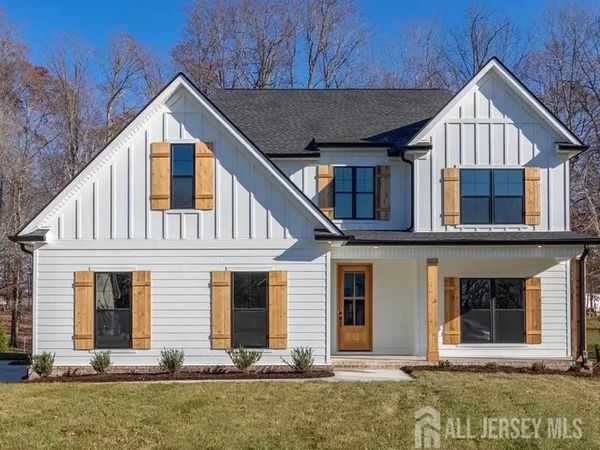 265 Plainfield Road, Edison, NJ 08820