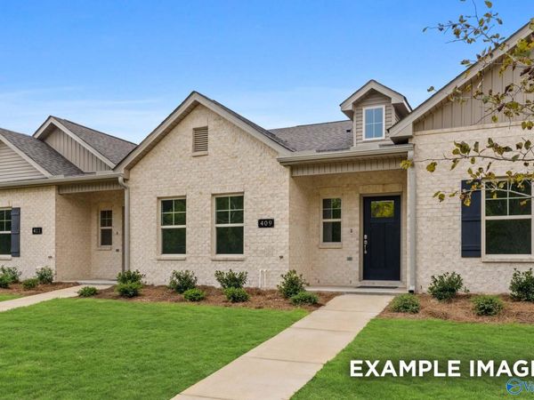 406 Clyde Lane, Hartselle, AL 35640