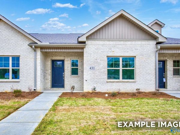 404 Clyde Lane, Hartselle, AL 35640