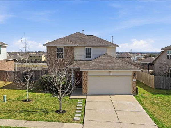 312 Waterloo DR, Kyle, TX 78640