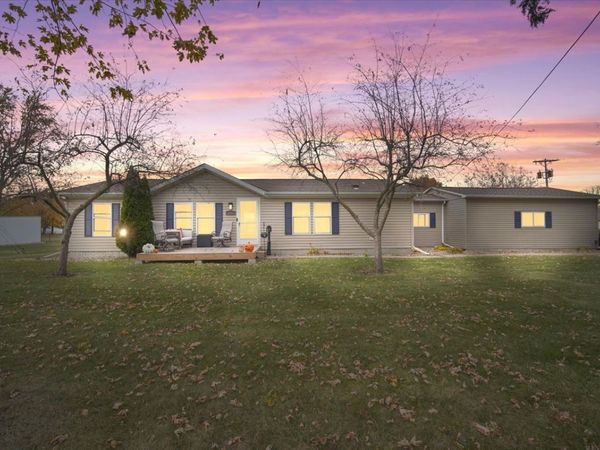 602 W 6th Street, Minonk, IL 61760