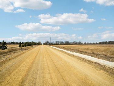 15xxx 360th Street , Center City, MN 55012