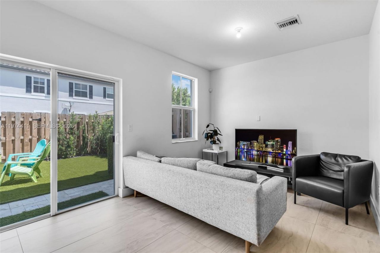 11927 NW 46th St, Unit 11927, Coral Springs, FL 33076 Photo