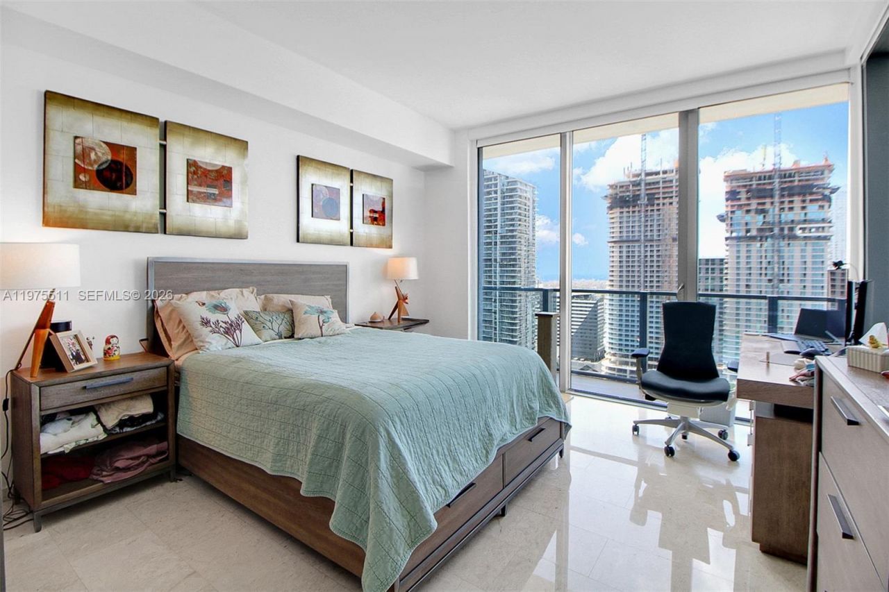 68 SE 6th St, Unit 2612, Miami, FL 33131 Photo