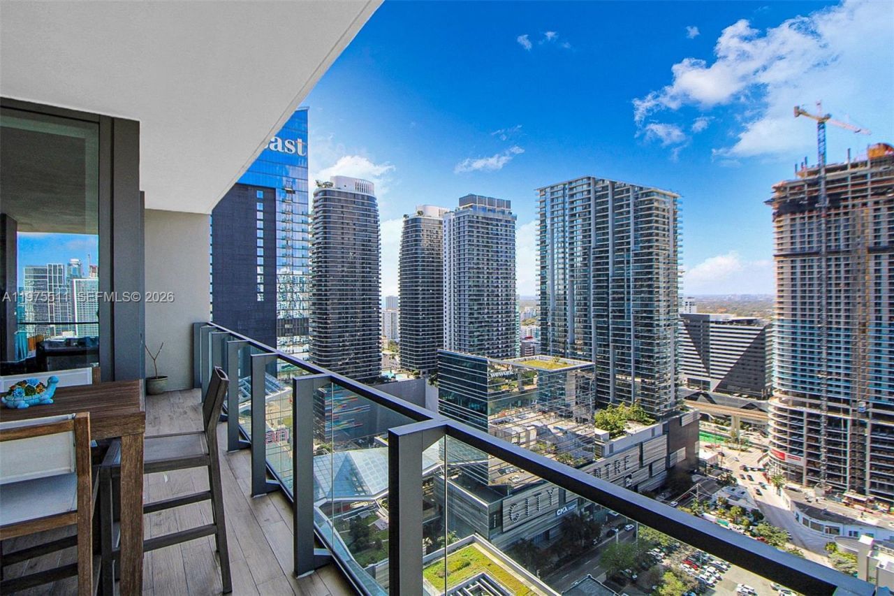 68 SE 6th St, Unit 2612, Miami, FL 33131 Photo