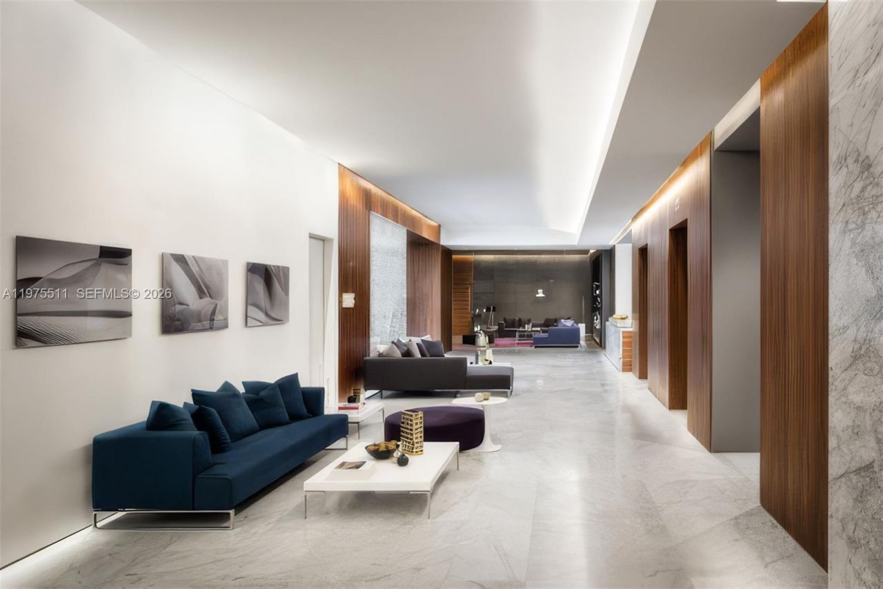 68 SE 6th St, Unit 2612, Miami, FL 33131 Photo