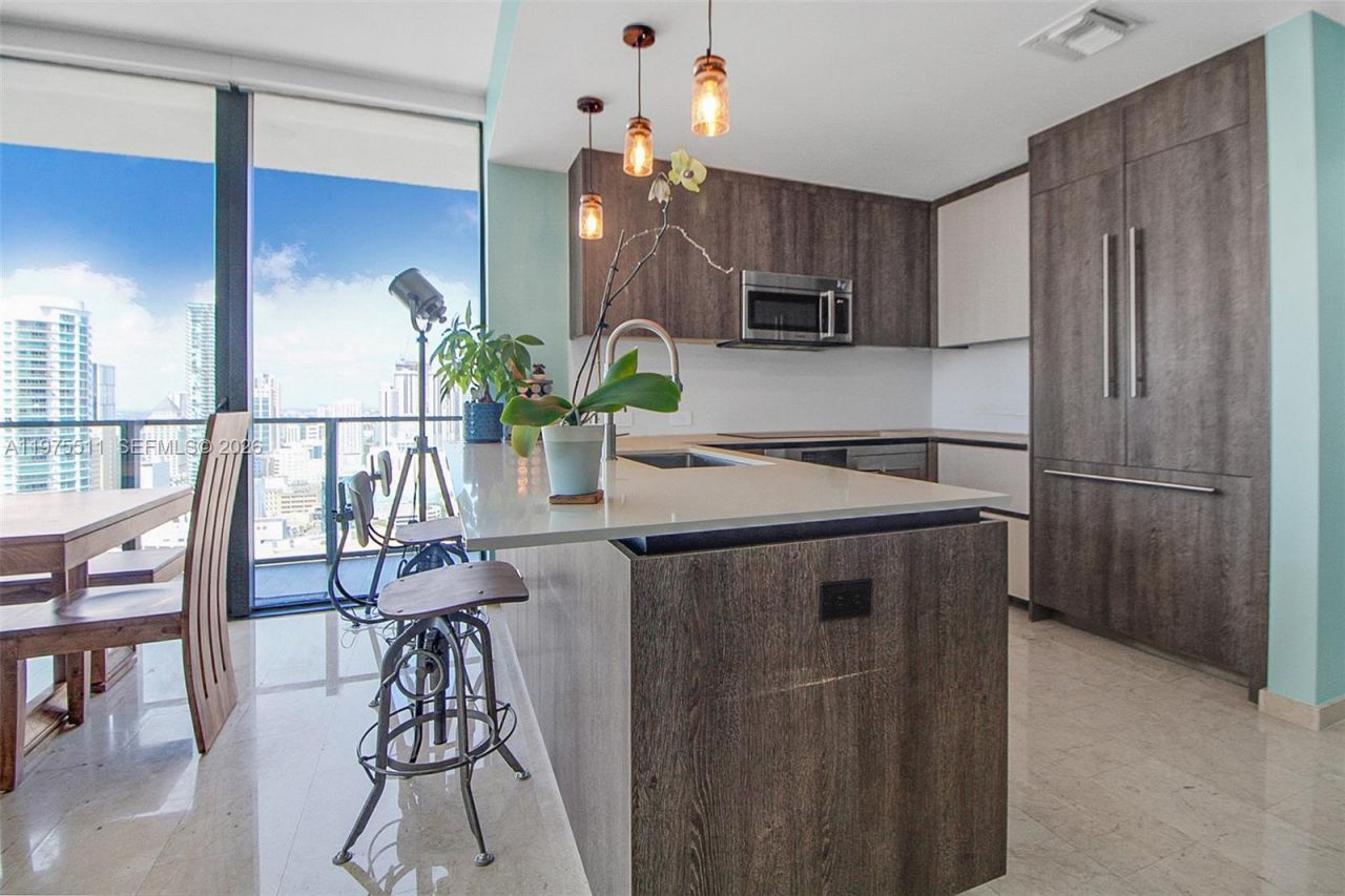 68 SE 6th St, Unit 2612, Miami, FL 33131 Photo