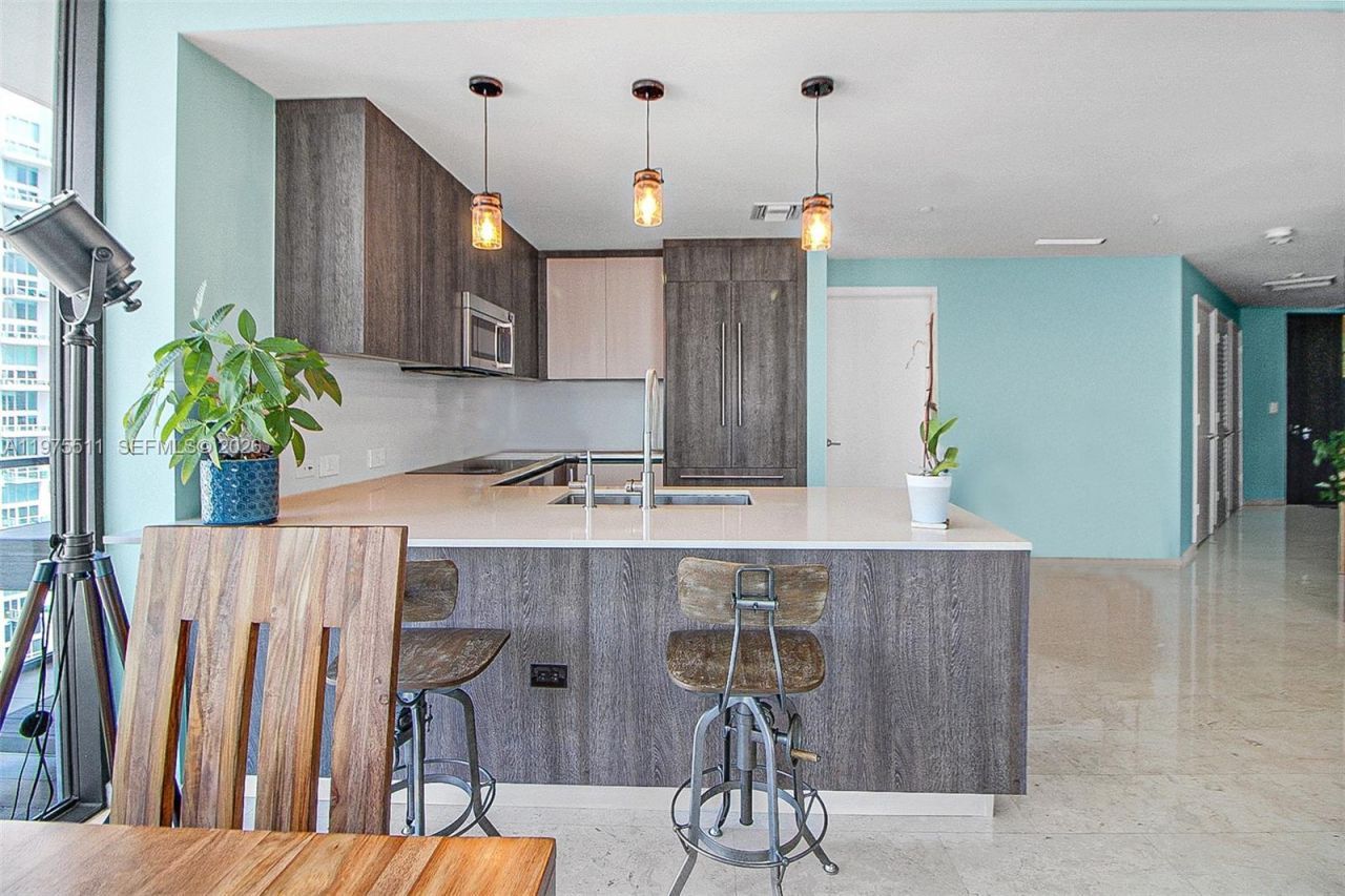 68 SE 6th St, Unit 2612, Miami, FL 33131 Photo