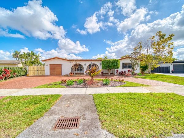 3815 SW 125th Ave, Miami, FL 33175