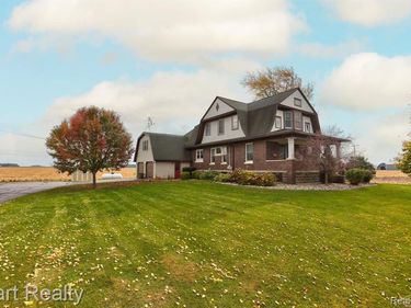 1083 S Van Buren Road, Denmark Twp, MI 48757