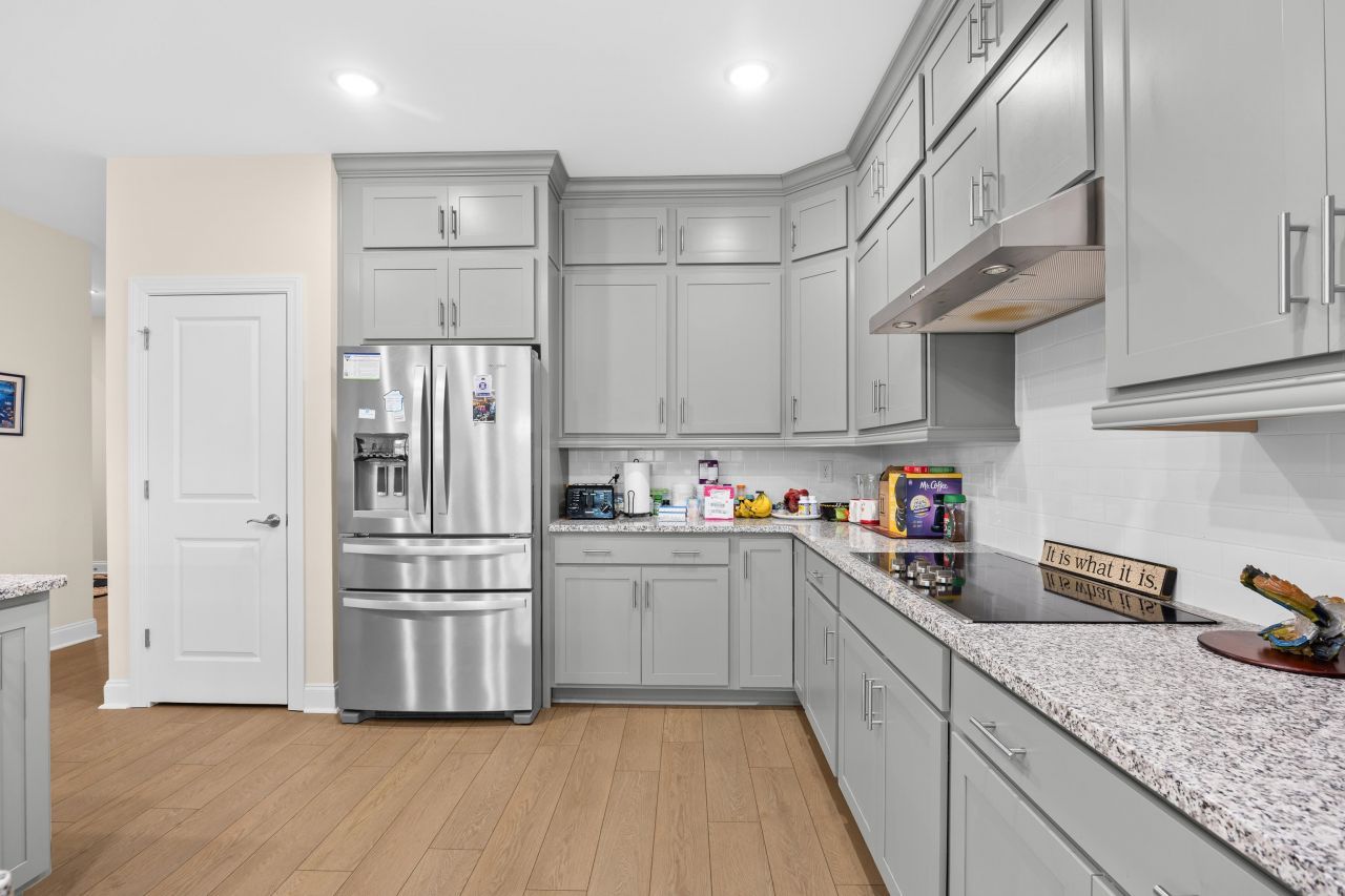 530 Beckham Ct.  Photo 11