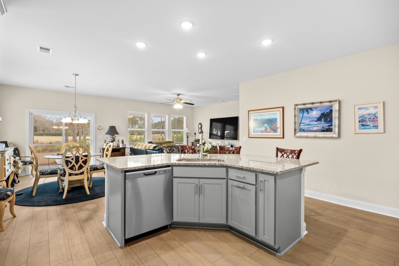 530 Beckham Ct.  Photo 12