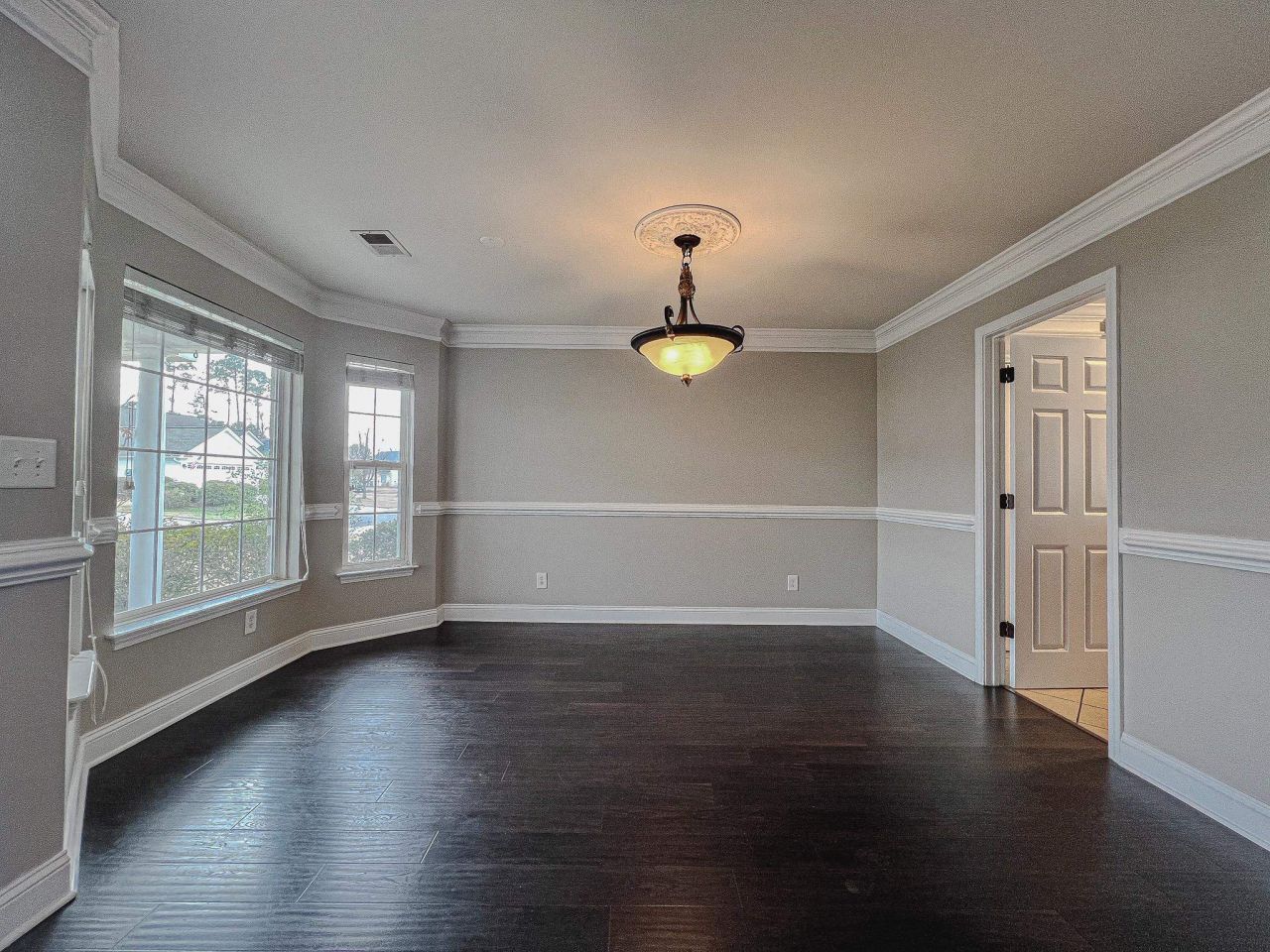 1066 Great Lakes Circle Photo 11