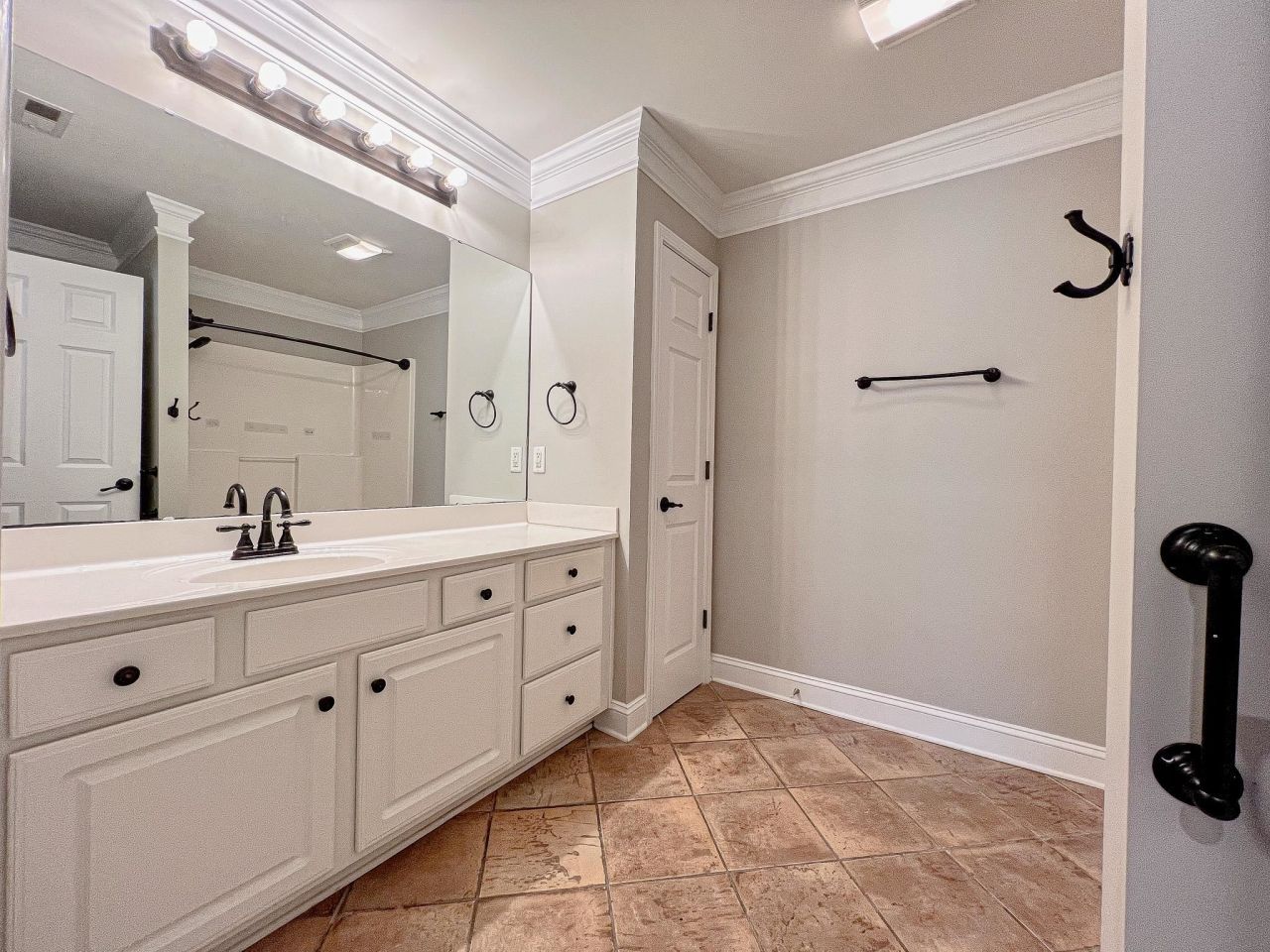 1066 Great Lakes Circle  Photo 15