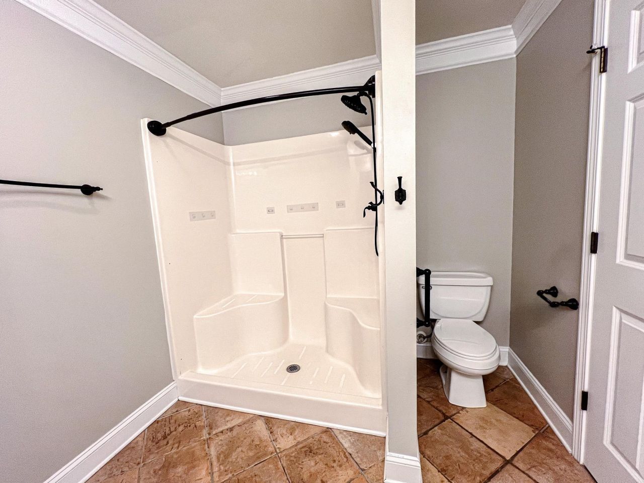 1066 Great Lakes Circle Photo 19