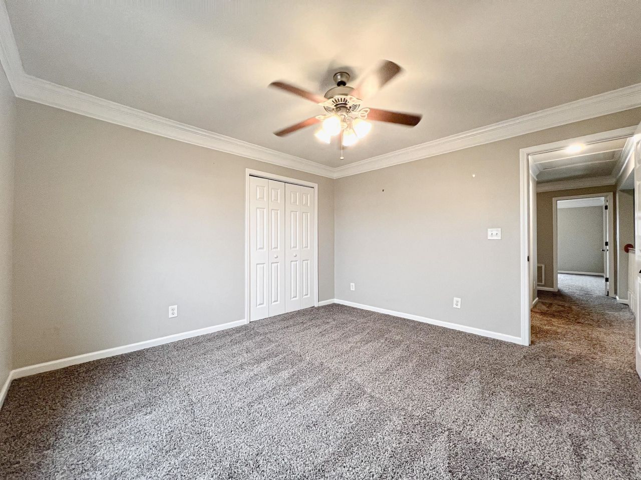 1066 Great Lakes Circle  Photo 21