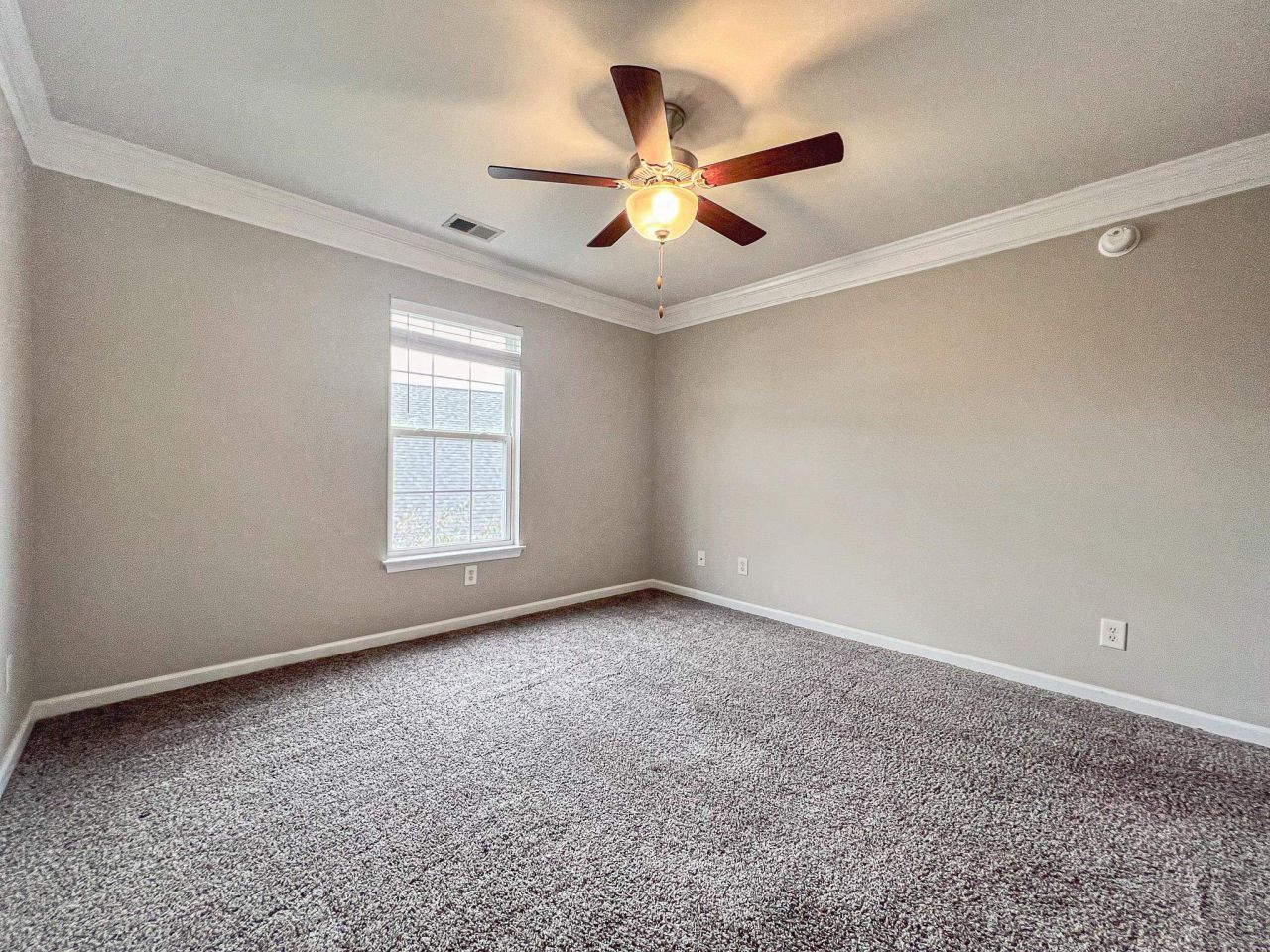 1066 Great Lakes Circle Photo 21