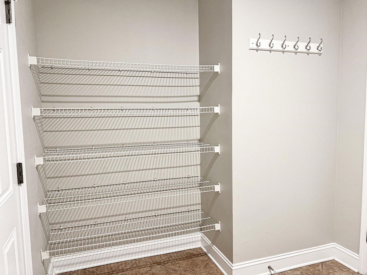 1066 Great Lakes Circle Photo 28